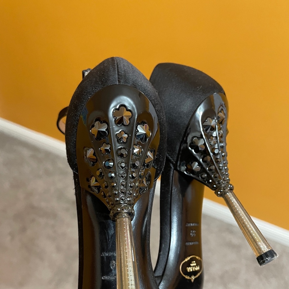 Prada Black Open-Toe Heels - Picture 10 of 14